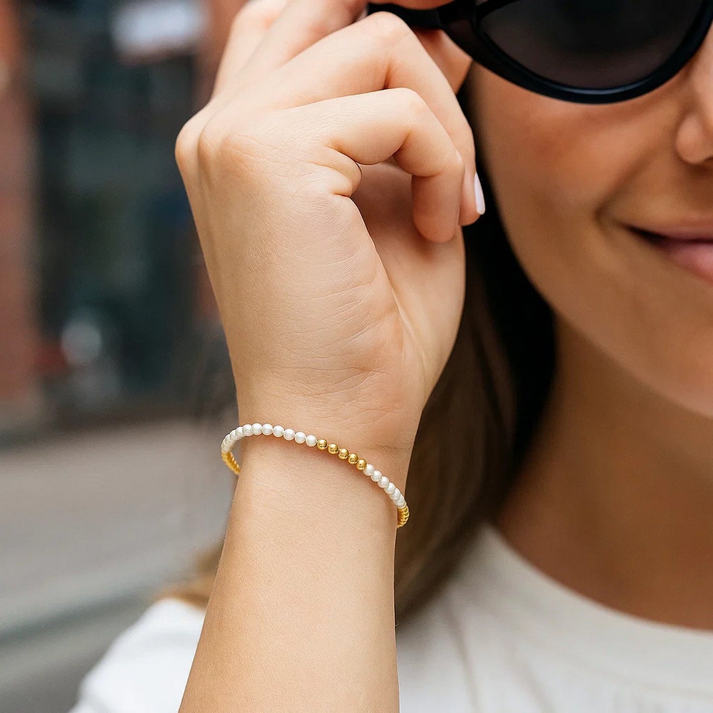 14k Yellow Gold High Polish Freshwater Pearl Pallina Bead Bracelet (2.00 mm)