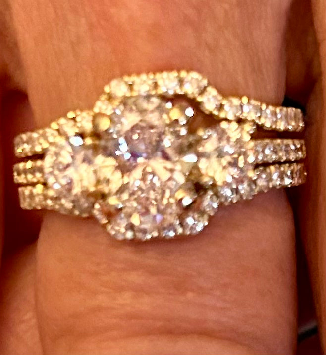 14KY Lab created oval and round 3 ring diamond ring